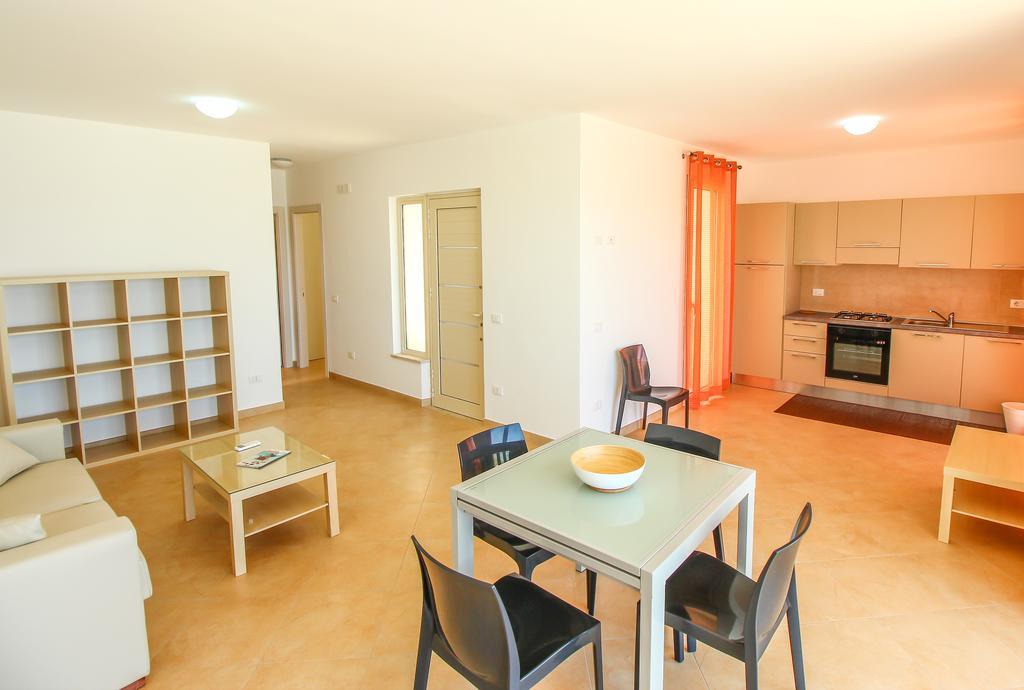 Family Suite Porto Vecchio Lampedusa Bagian luar foto