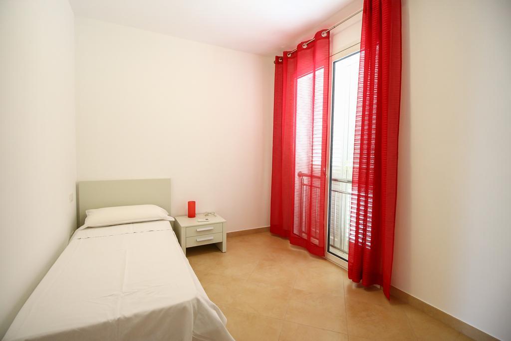 Family Suite Porto Vecchio Lampedusa Bagian luar foto